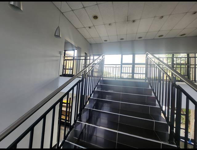 529M² OFFICE TO LET IN NOORDWYK